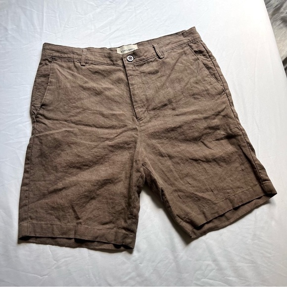 A DAY’S MARCH mens brown French linen shorts